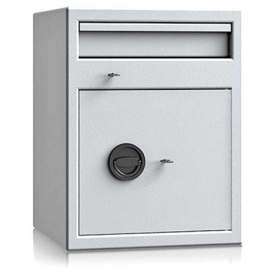 ISS  Peine 4 b�torsz�f bedob�fi�kkal