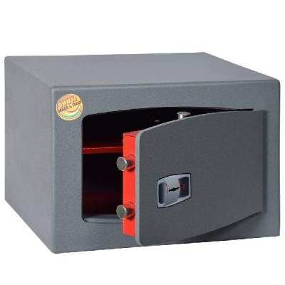 Technomax SMKO 4 kulcsos B�torsz�f