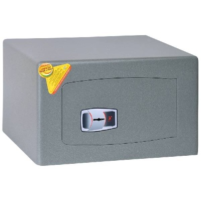 Technomax DMK 3 kulcsos B�torsz�f