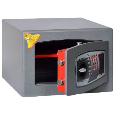 Technomax DMT 4 elektronikus B�torsz�f