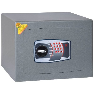 Technomax DMT 5 elektronikus B�torsz�f