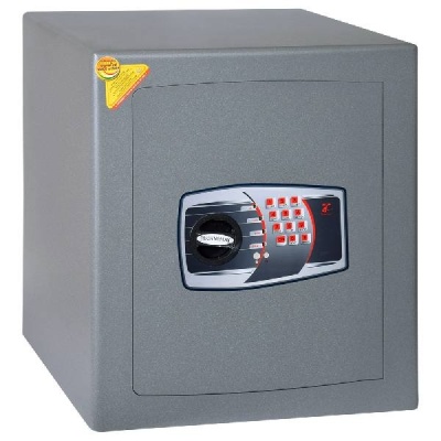 Technomax DMT 7 elektronikus B�torsz�f